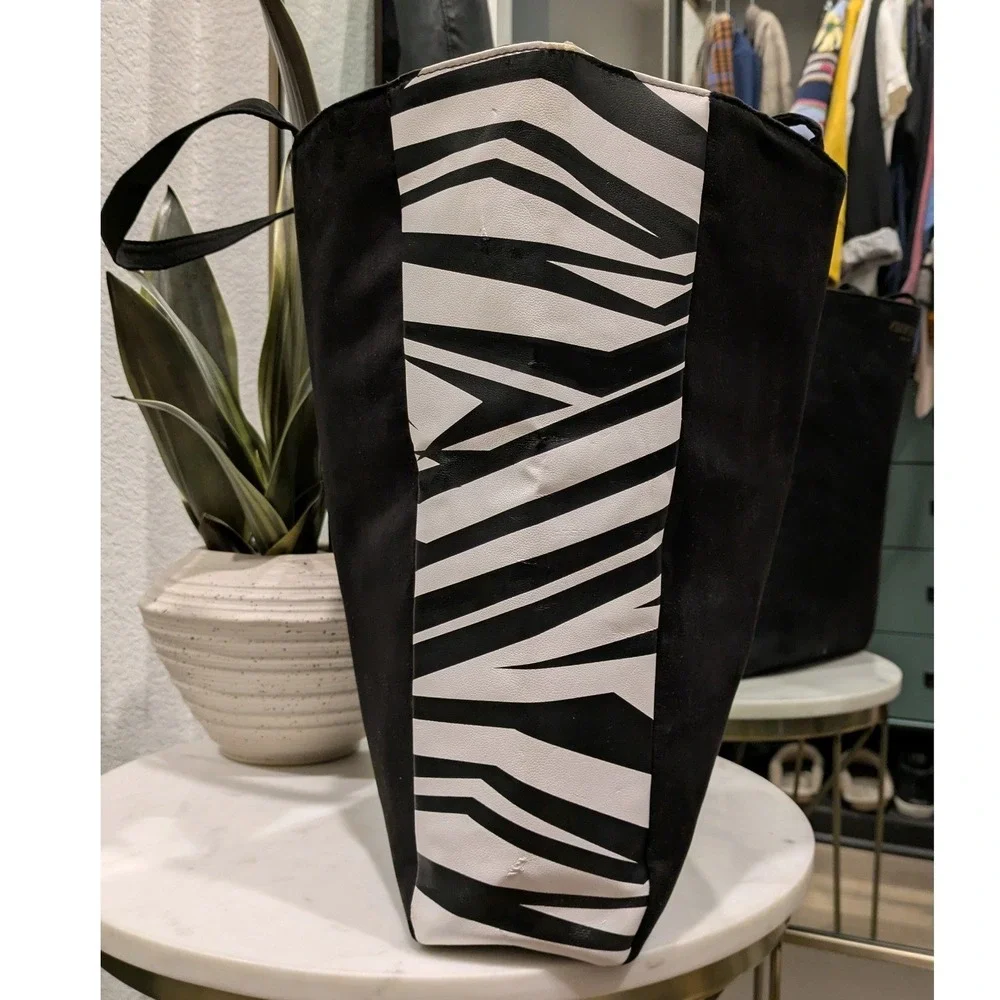 Balmain Parfums Black Zebra Print‎ Tote Bag Faux Suede BAZPA31